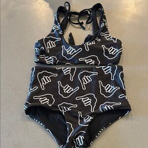 Black and White Bikini Set